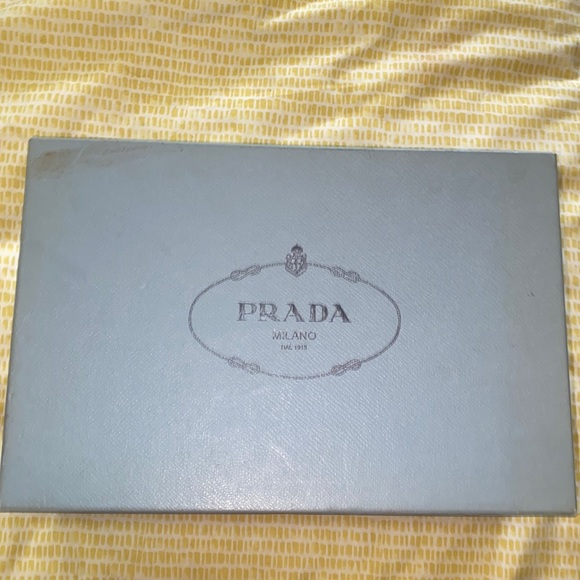 Prada pumps - Picture 6 of 6